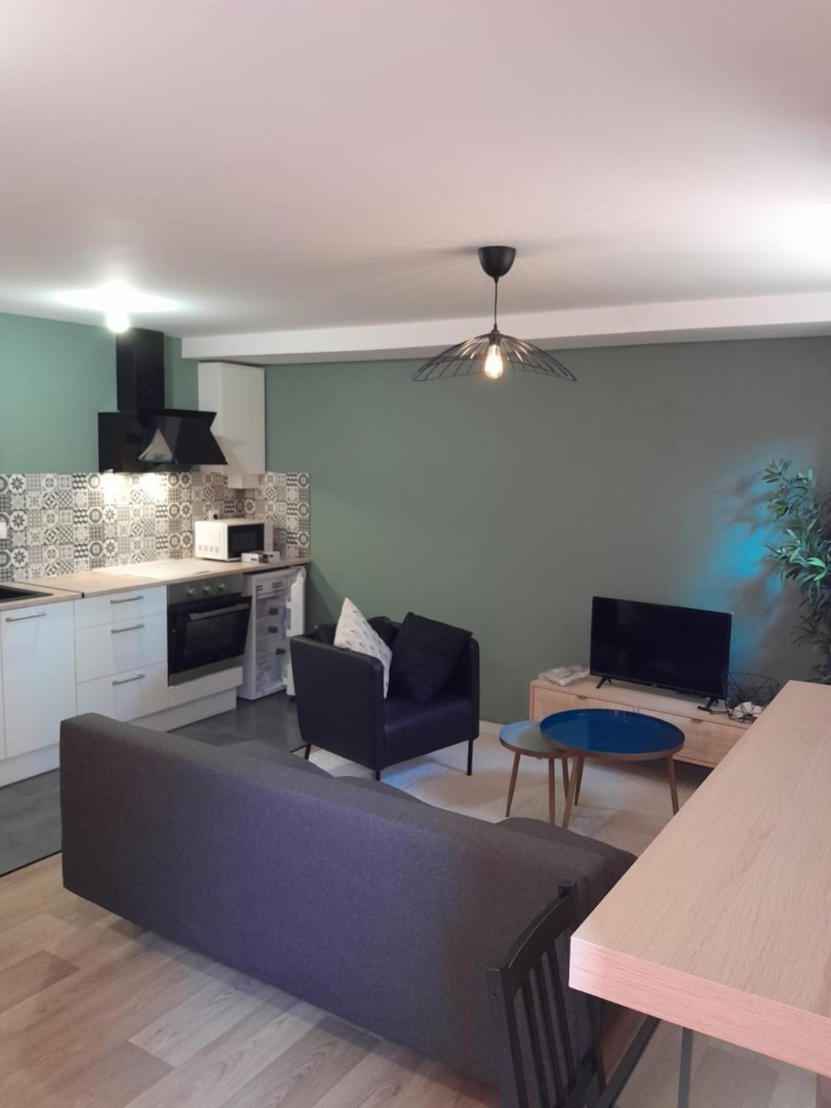 Appartement Proche Gare Saint-Brieuc Kültér fotó
